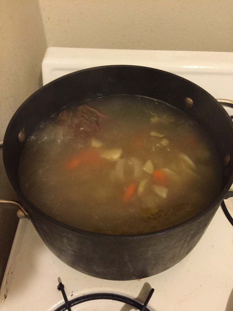 can you mix beef and vegetable broth