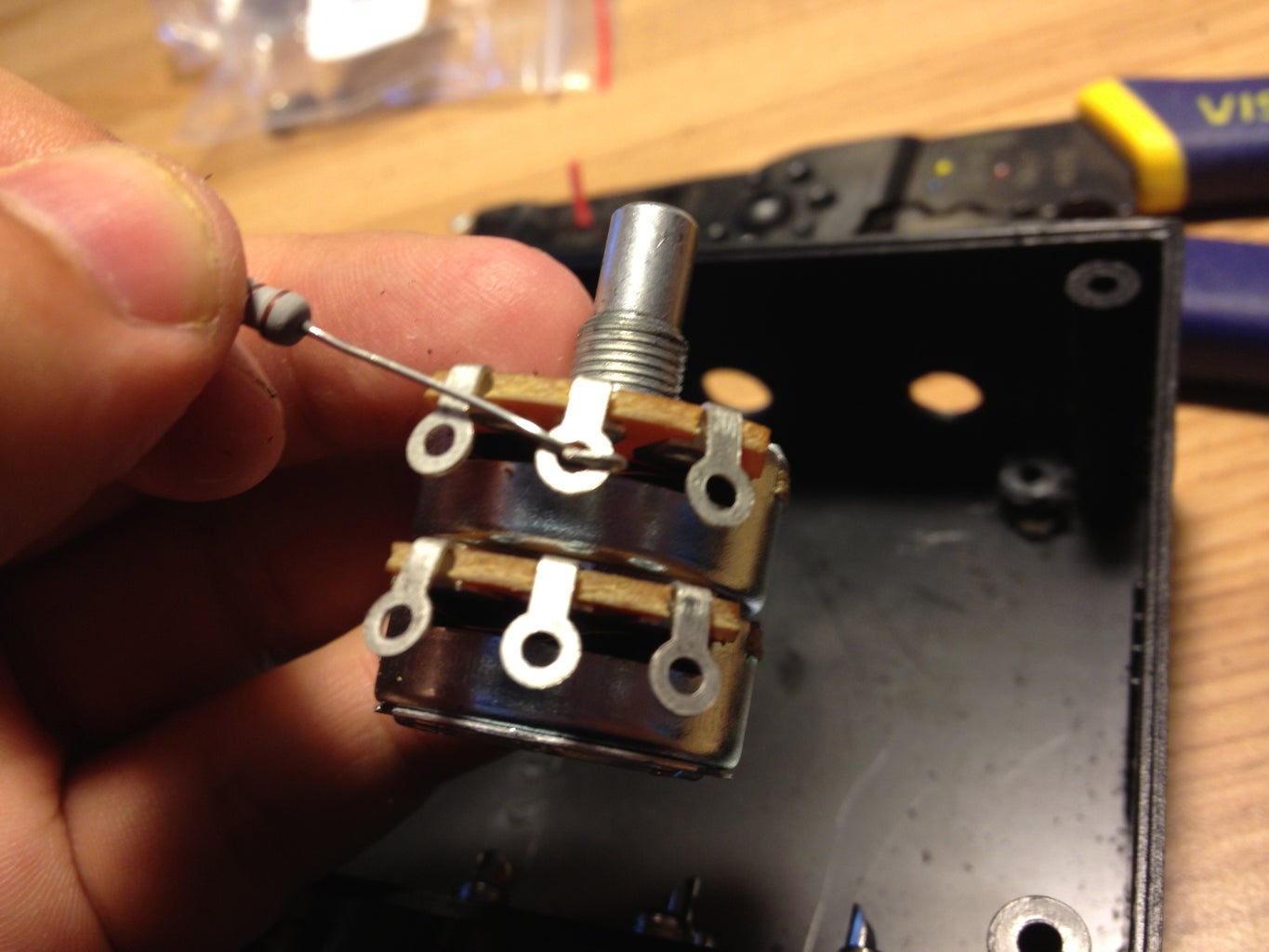 Passive Audio Mixer W/ Channel Volume Control : 6 Steps - Instructables