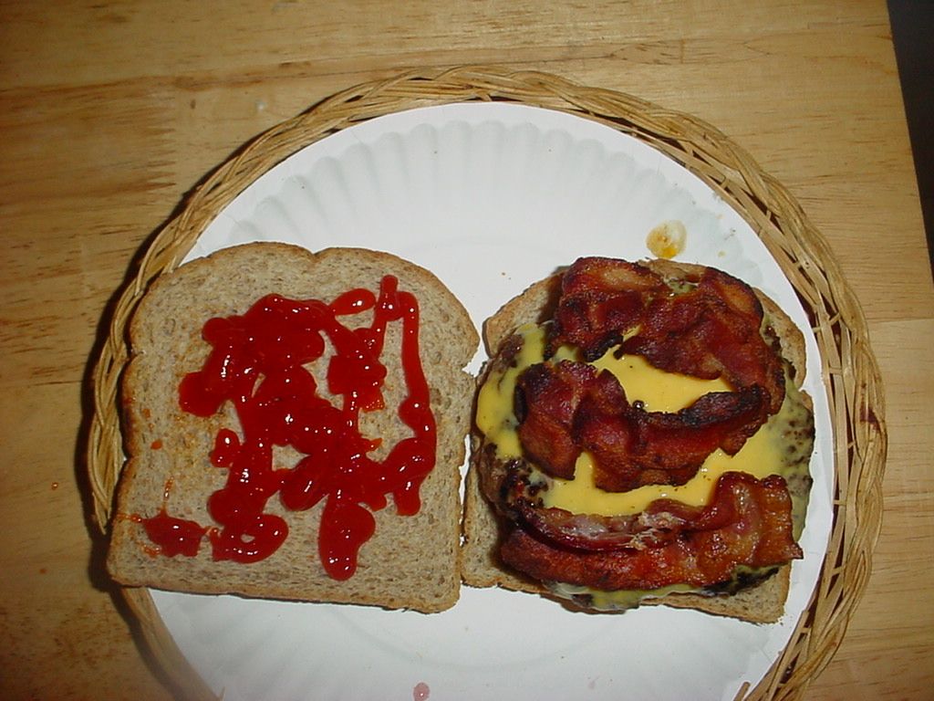 Manburger, a Hamburger for a Healthy Appetite