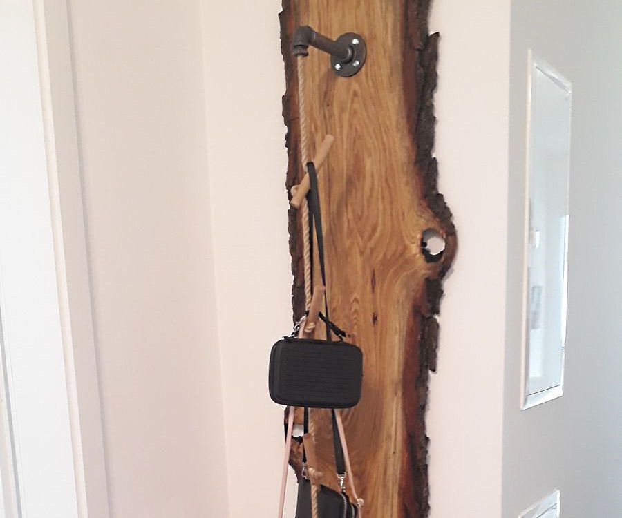 DIY Wardrobe / Closet - Floating Oak Wood Panel