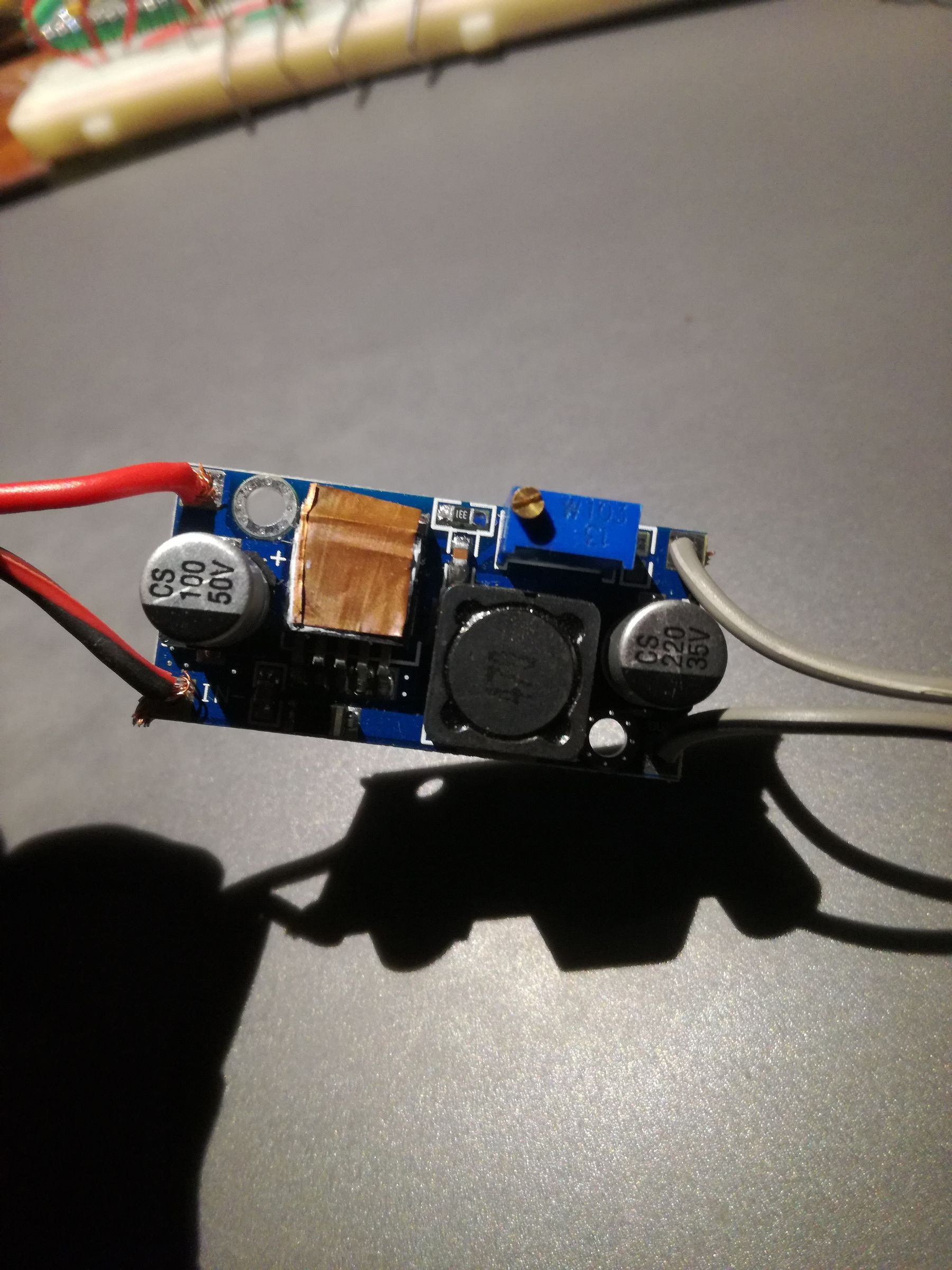 Digital Controller for Air Suspension Using Arduino and Smartphone
