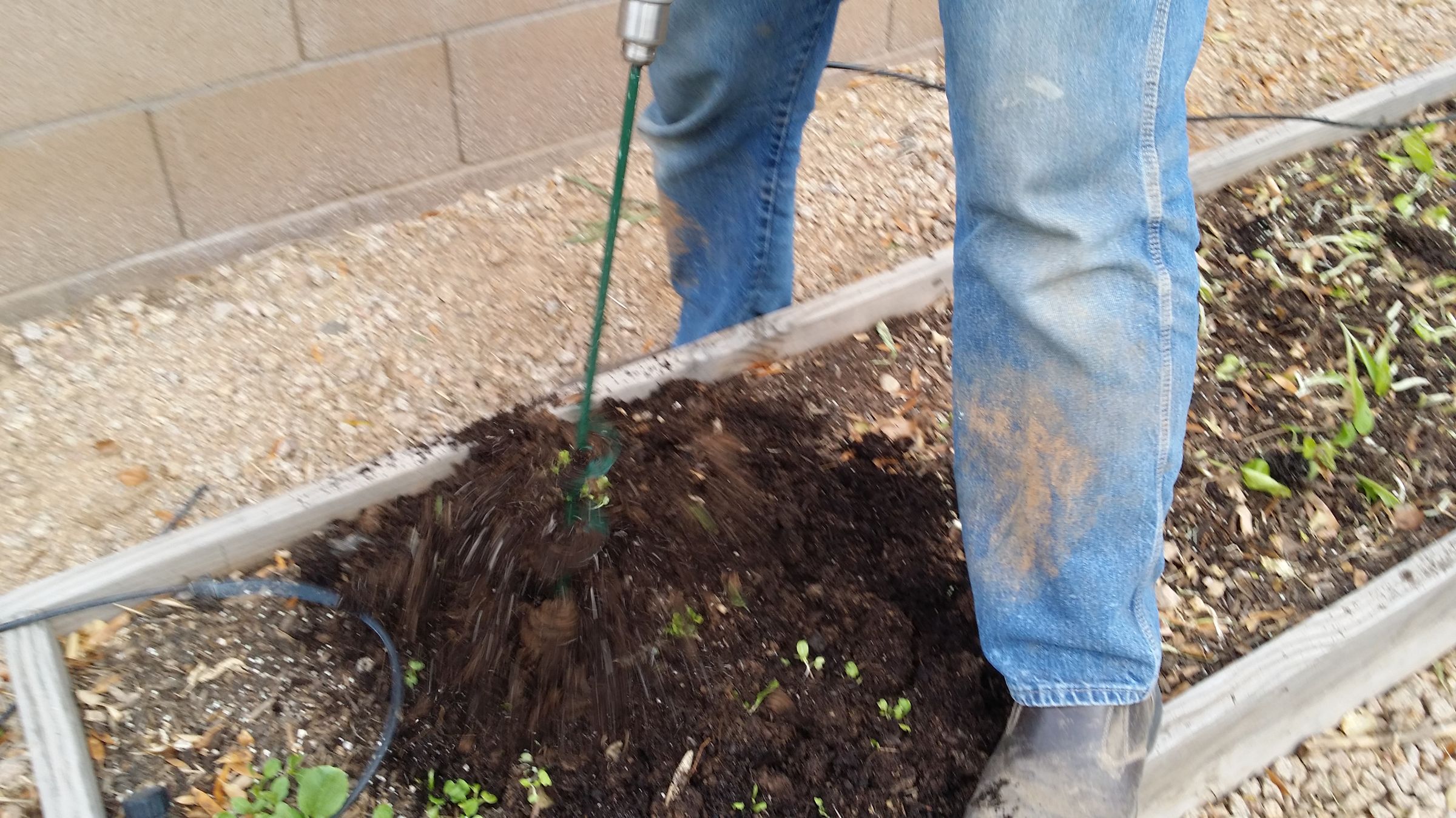 Tilling Raised Bed Gardens 4 Steps Instructables