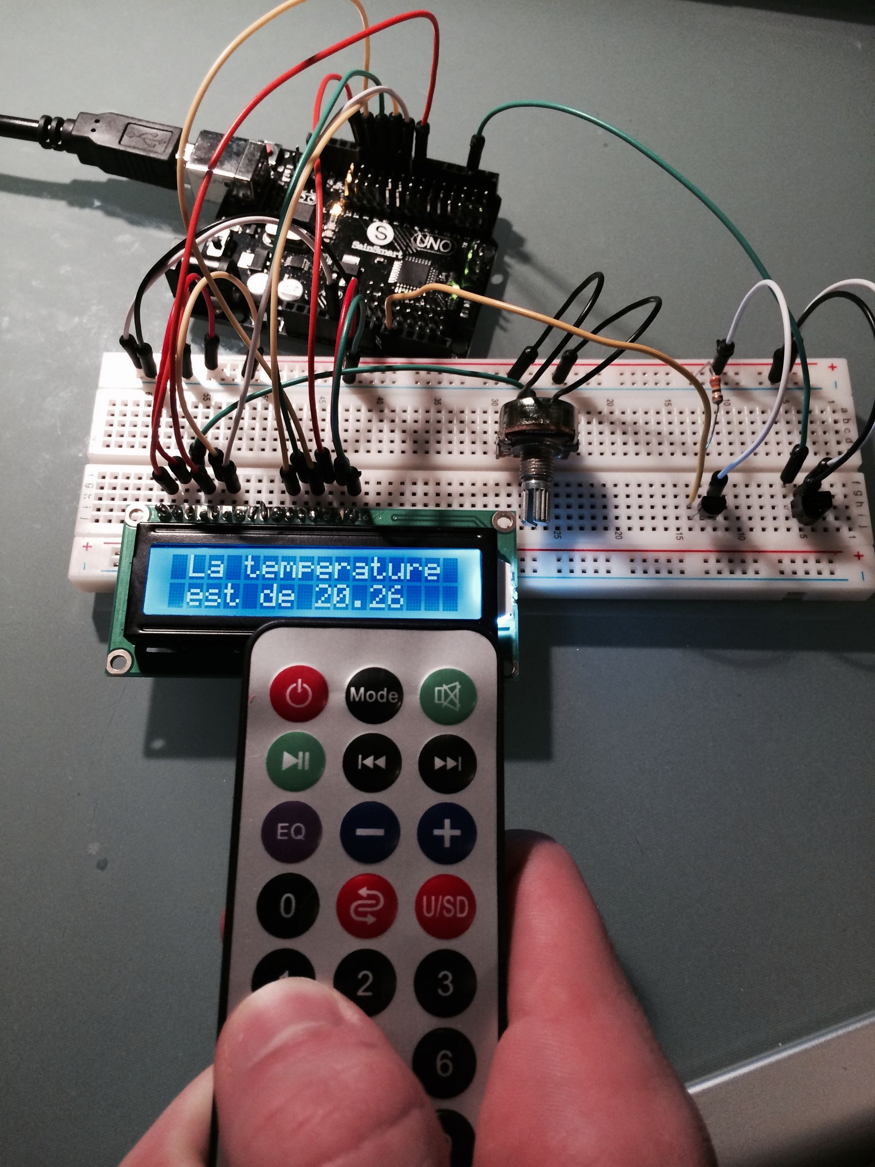 LCD Display of Temperature in C or F by Choosing the Type With an IR Remote