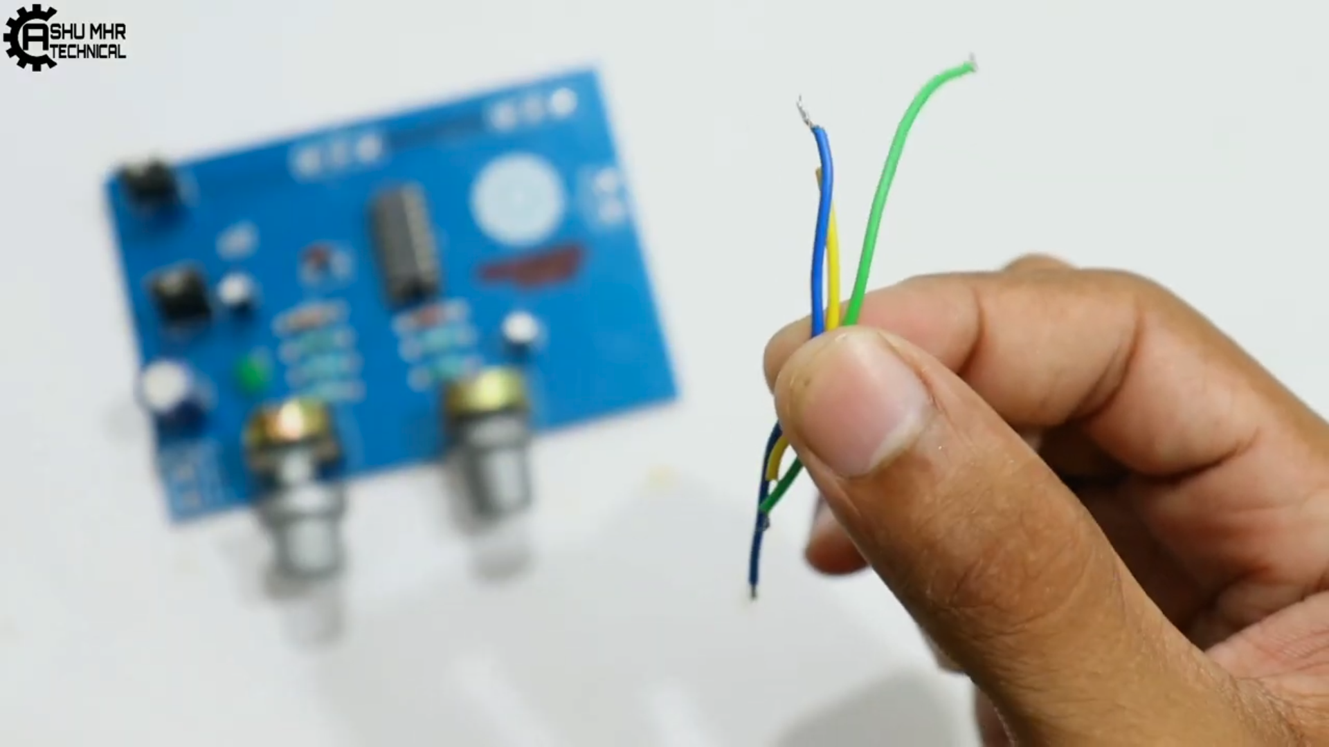 DIY Variable Power Supply : 4 Steps - Instructables