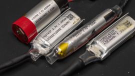 edie parker flower disposable vape How to Reuse Disposable Vape Lithium Batteries : 6 Steps