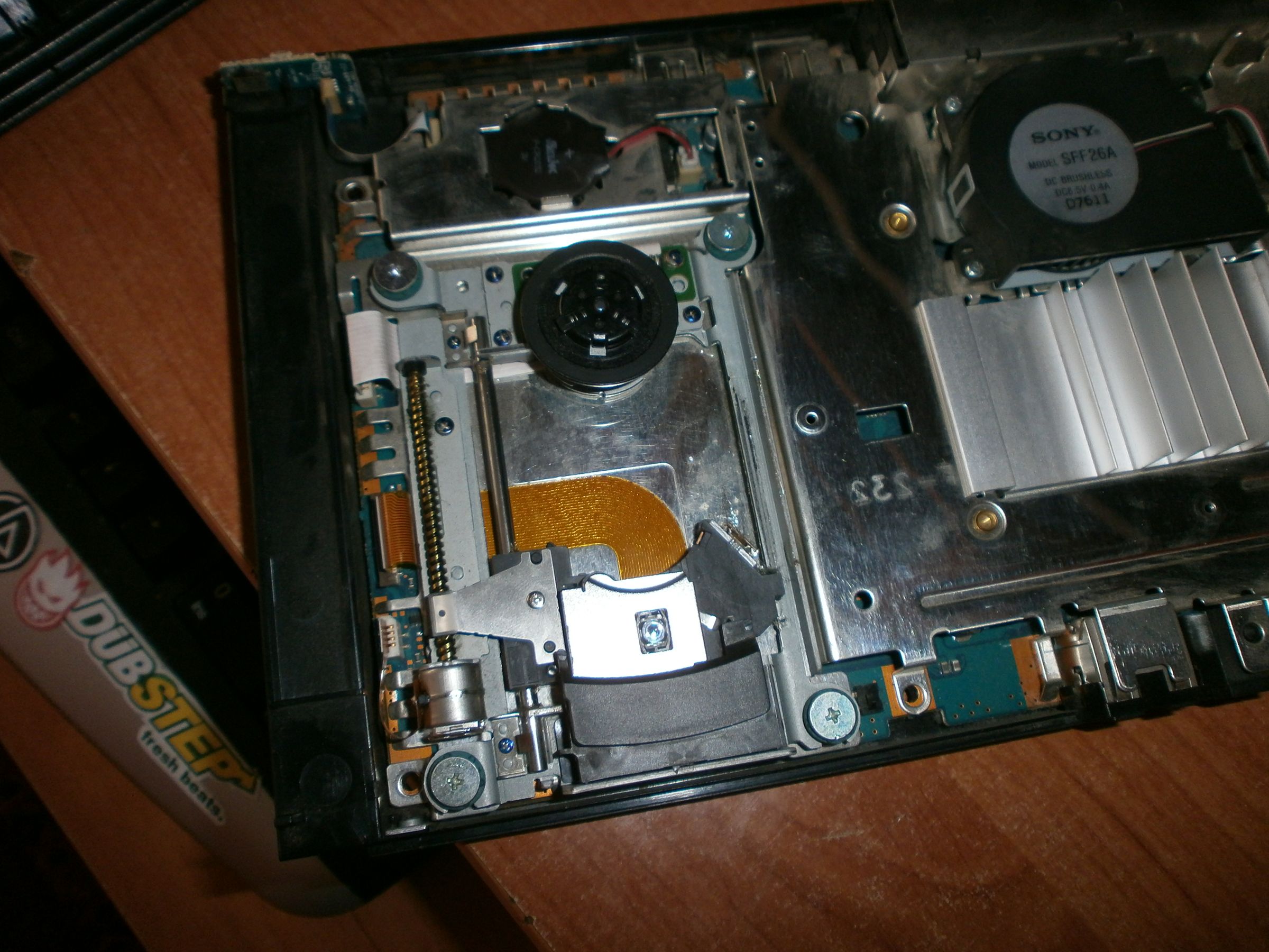 How to Clean Playstation 2 Slim 8 Steps (with Pictures) Instructables