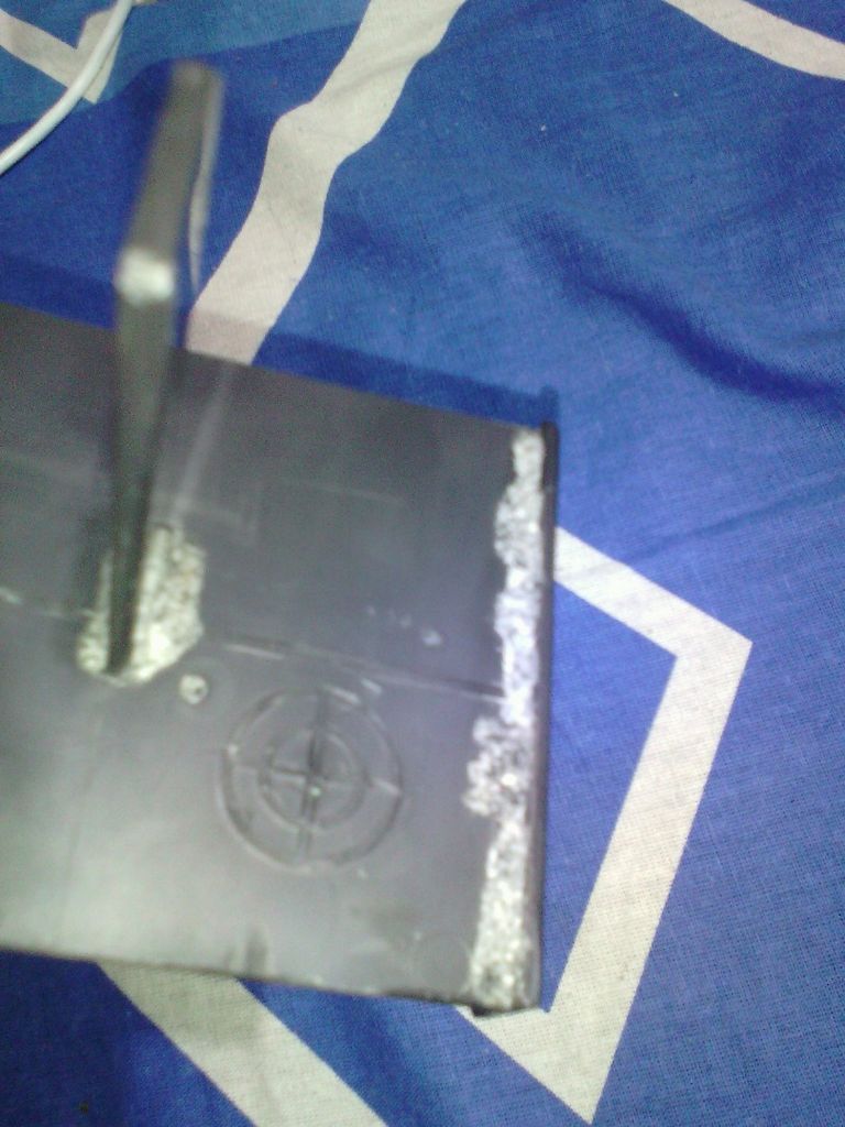 cigarette ash and super glue Super Strong Bond With Cigar Ash : 3 Steps