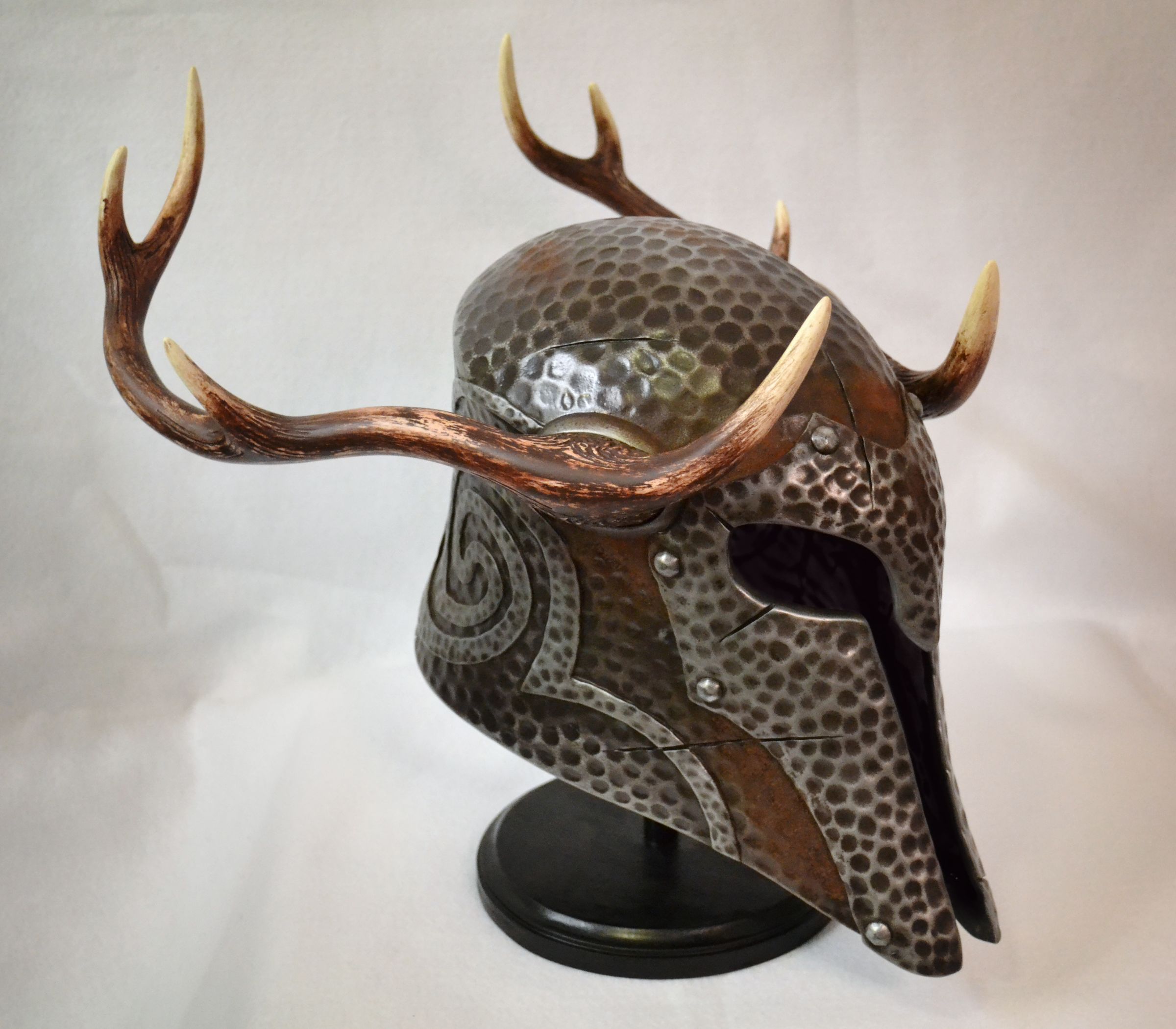 Creating Helmets and Armor from Videogames for Fun and Profit!