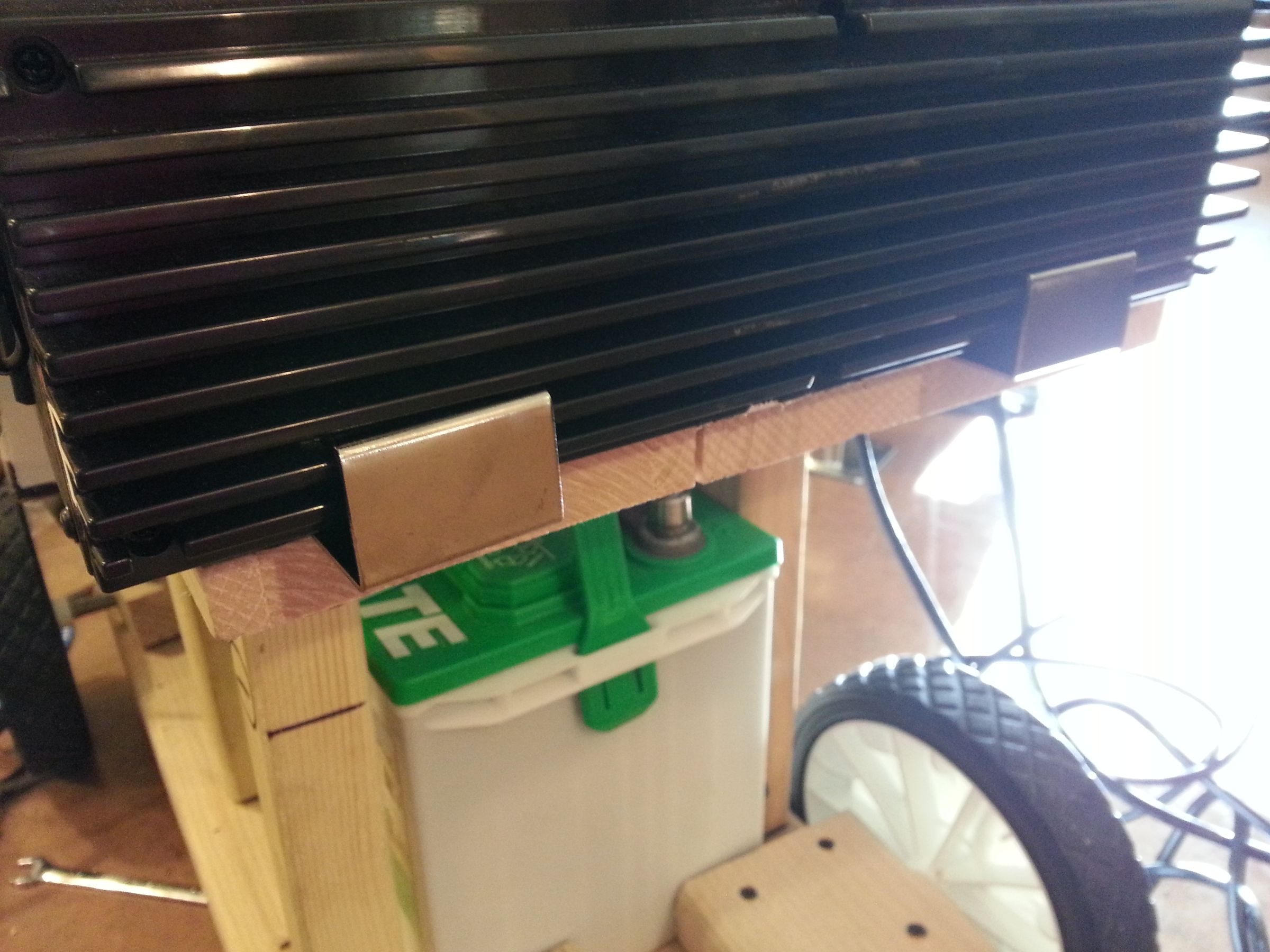 Portable Outdoor Projection Cart Instructables