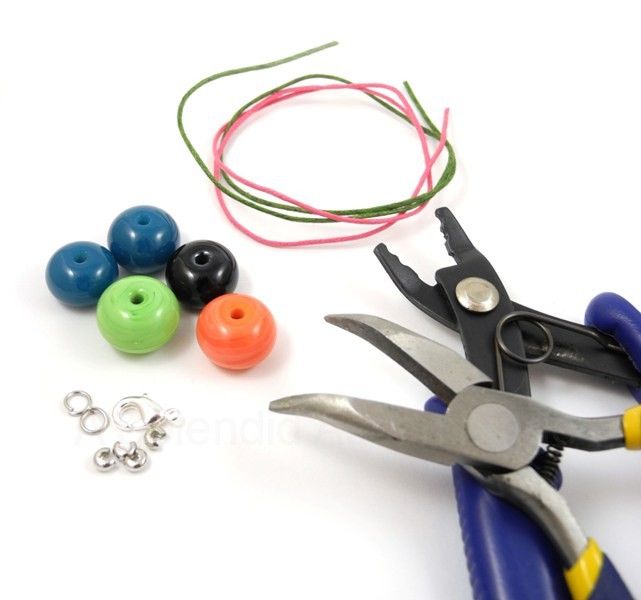 Jewelry Making Crafts-easy Necklace Design Ideas With Beads and Strings