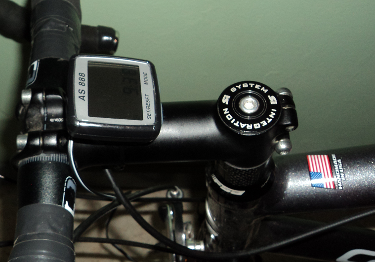 Make a Cheap Speedometer Fit Your Bike
