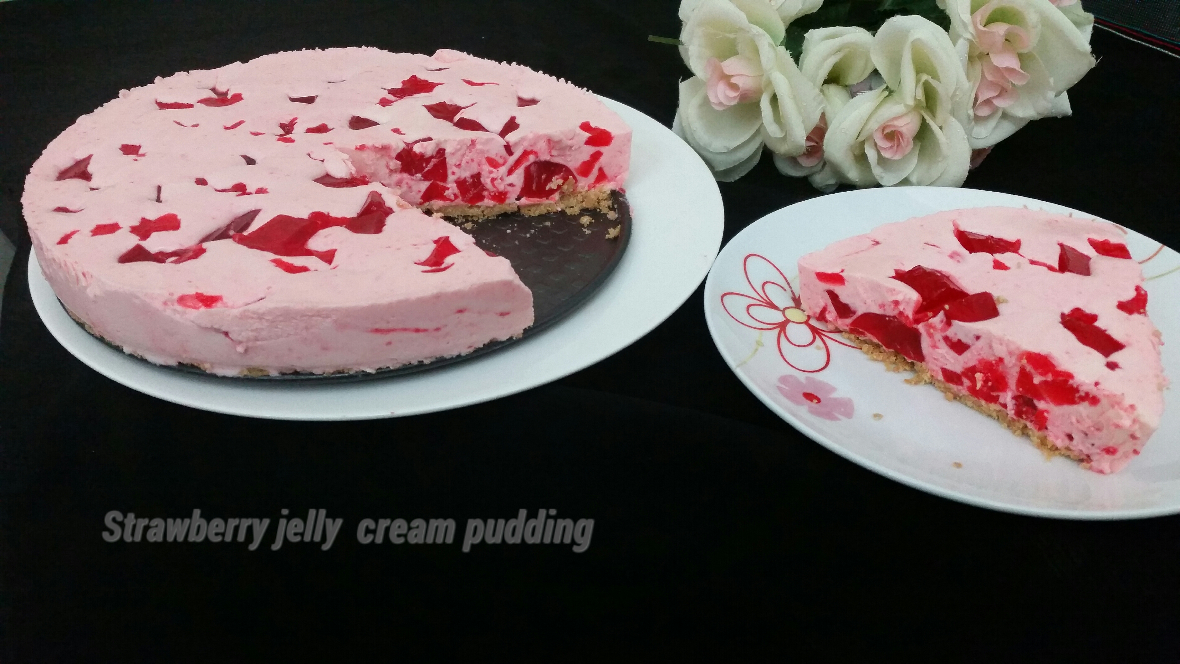 Strawberry Jelly Cream Pudding