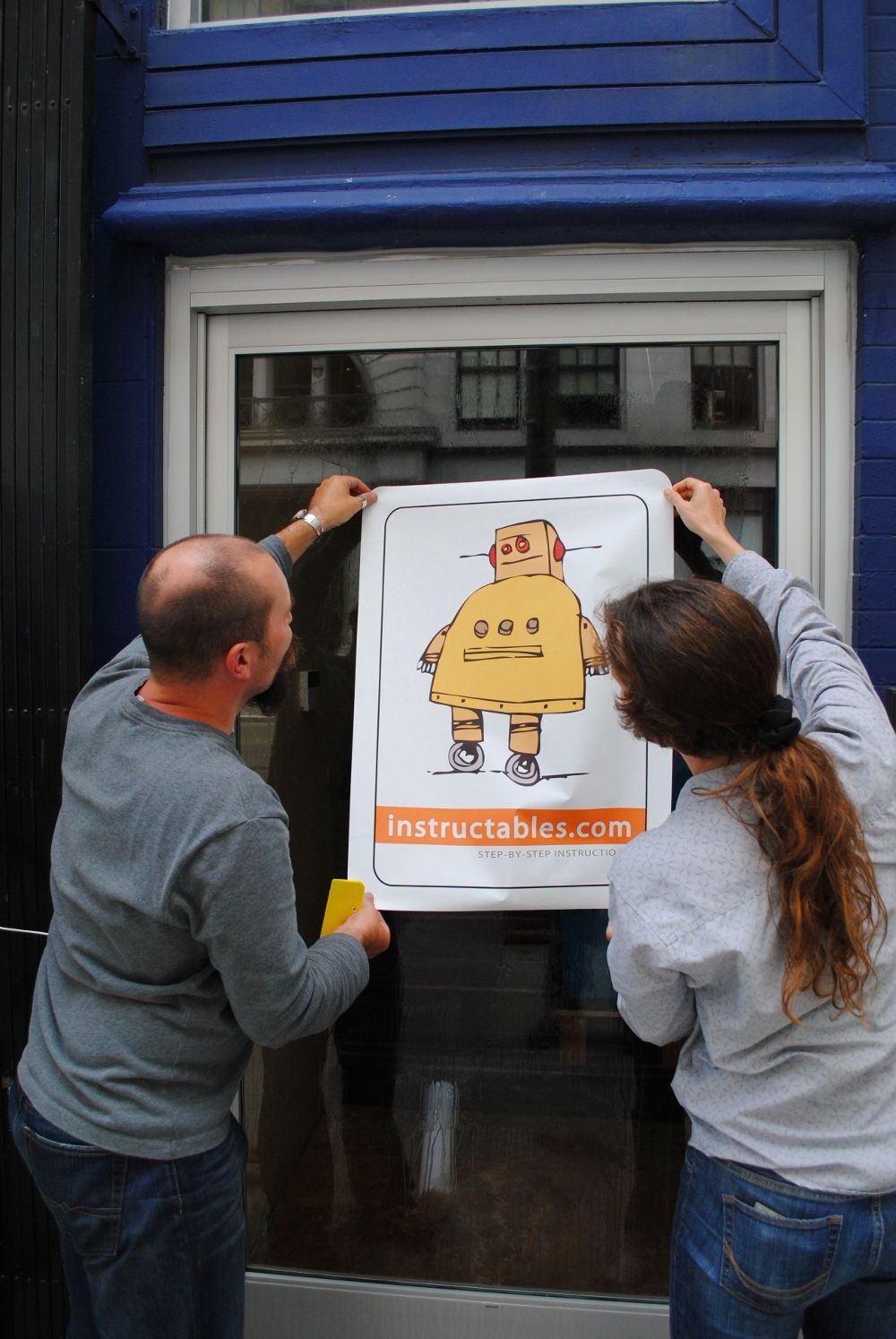 How to Put Up a Door Sticker : 6 Steps - Instructables