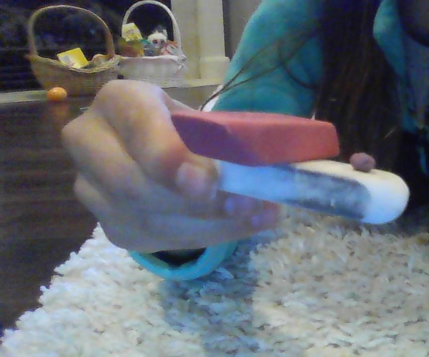  Three Ways to Make a Kneaded Eraser