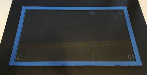 ​The Acrylic Plate