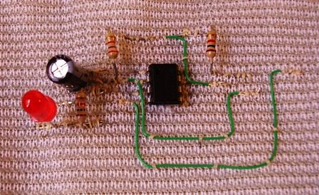 How to sew an electronic circuit