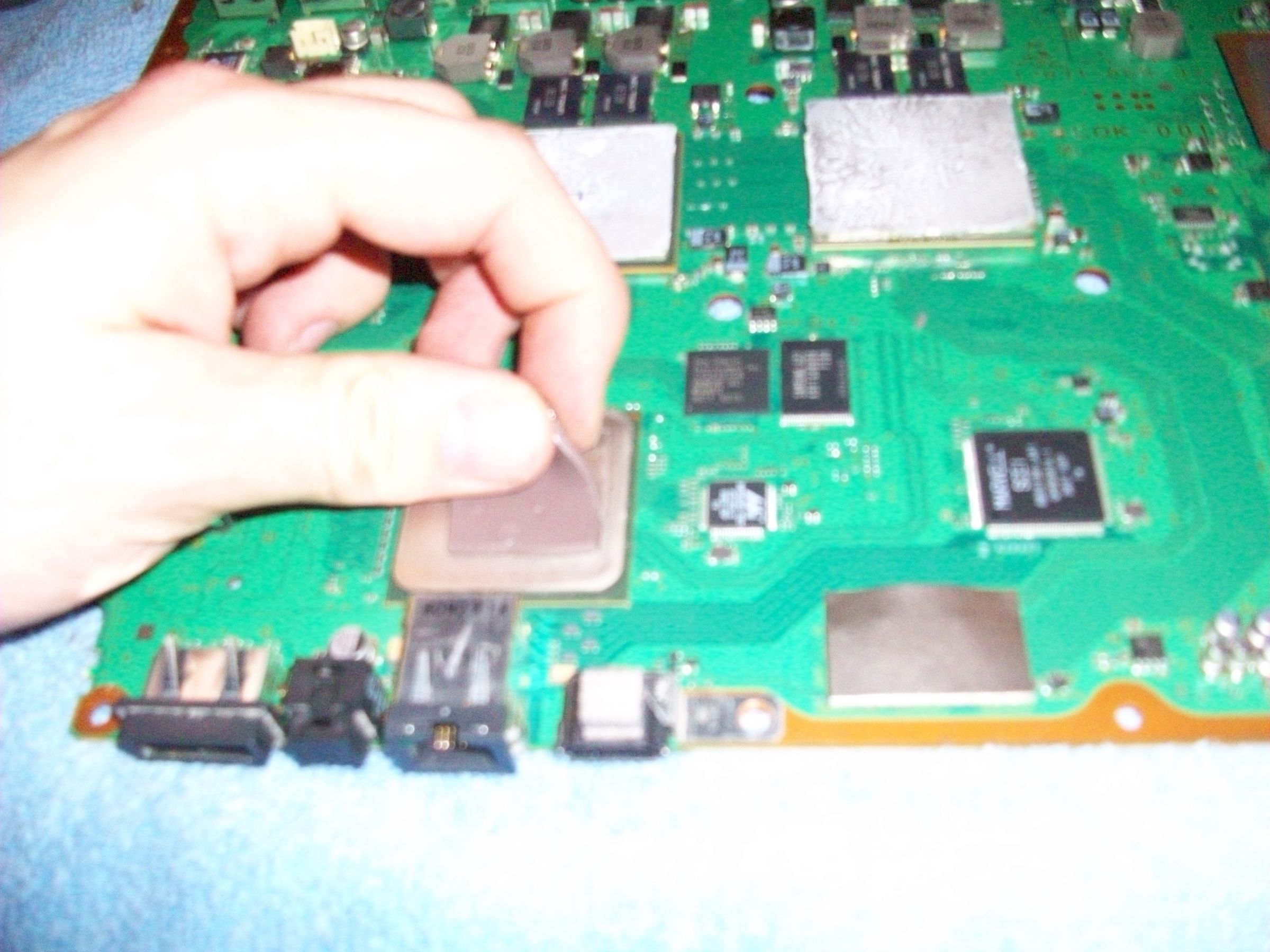 How to Fix a YLOD PS3... With an Oven. 8 Steps (with Pictures