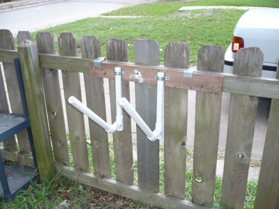 Twig Holder Roundtoit