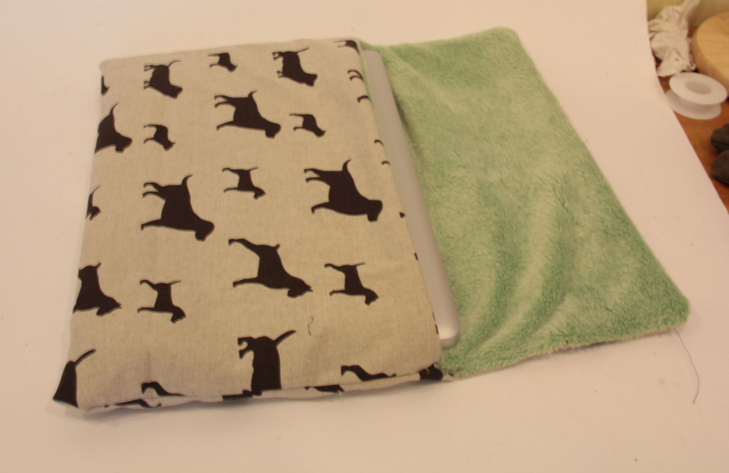 Easy to Make Laptop Sleeve