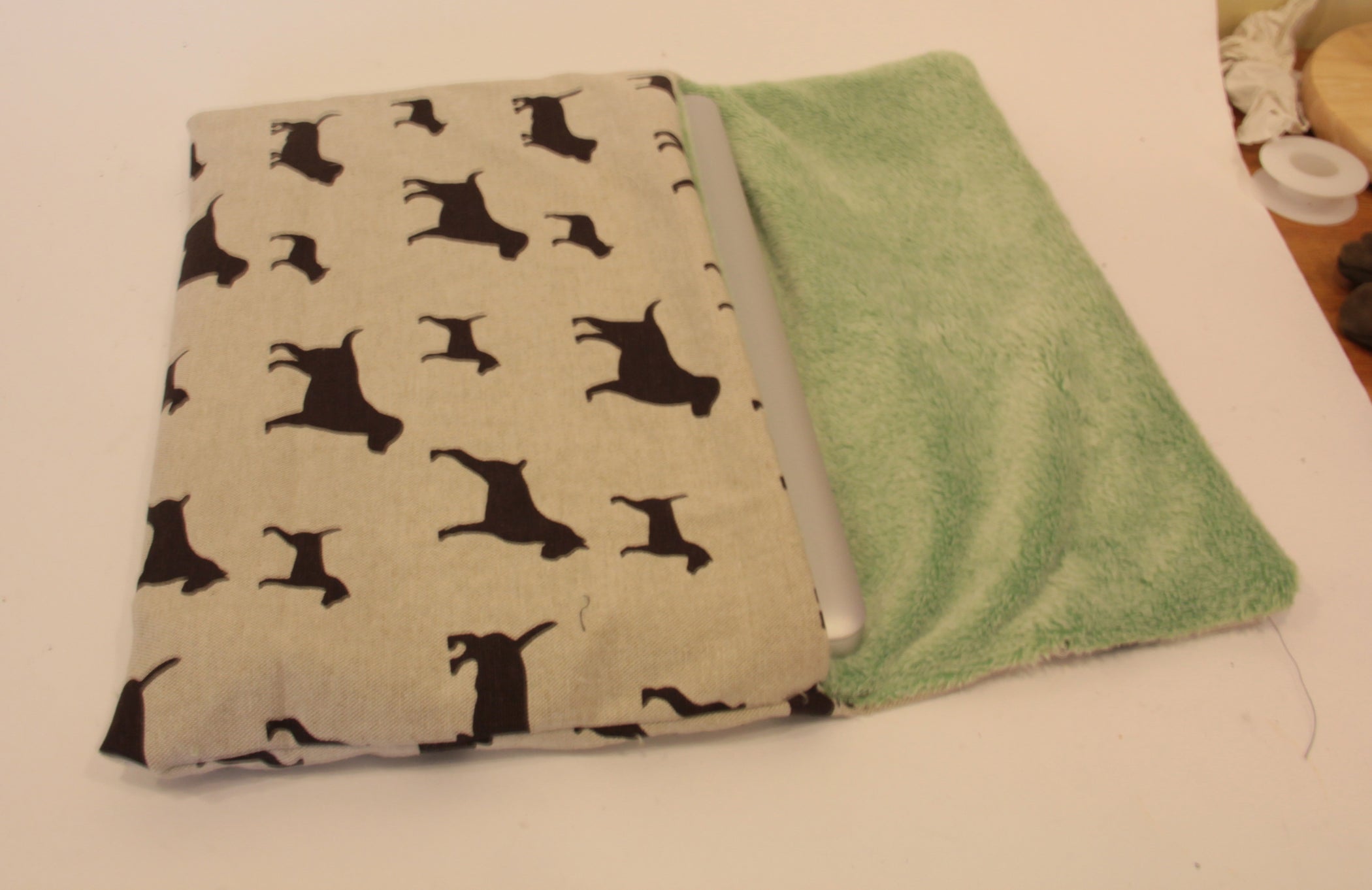 Easy to Make Laptop Sleeve 6 Steps (with Pictures) Instructables