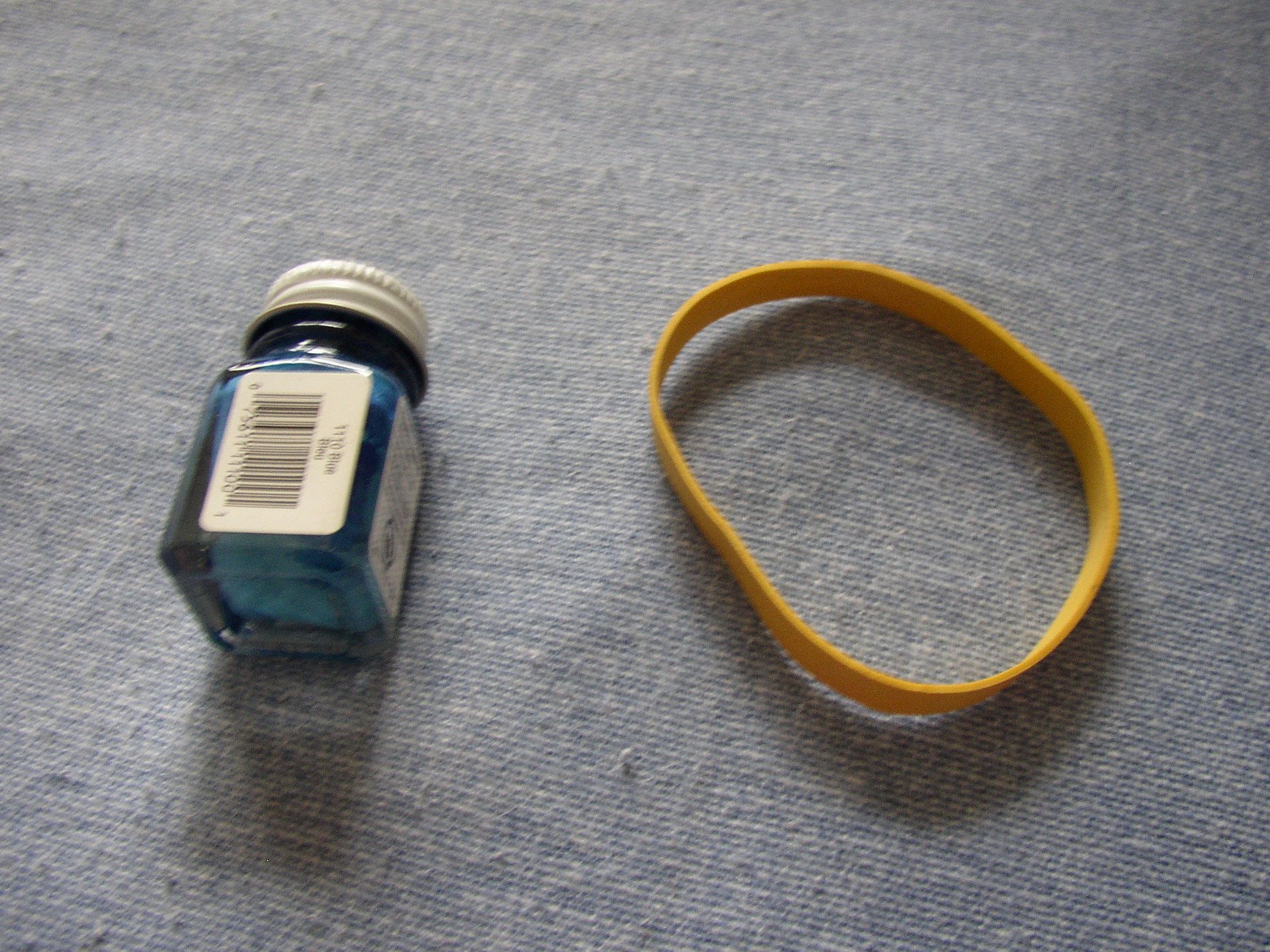 How to Open Small Glass Jars