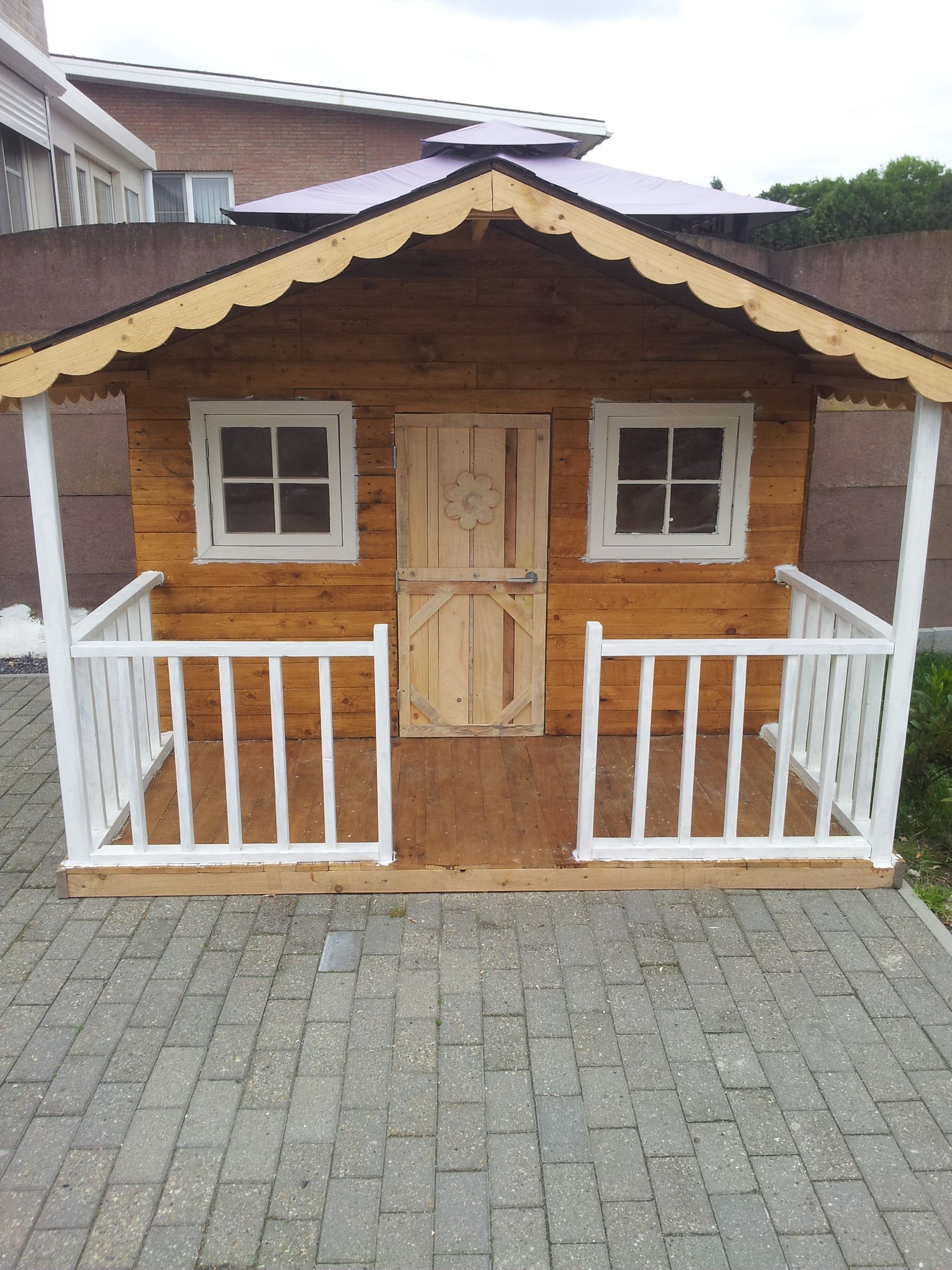 Pallets Playhouse 15 Steps (with Pictures) Instructables