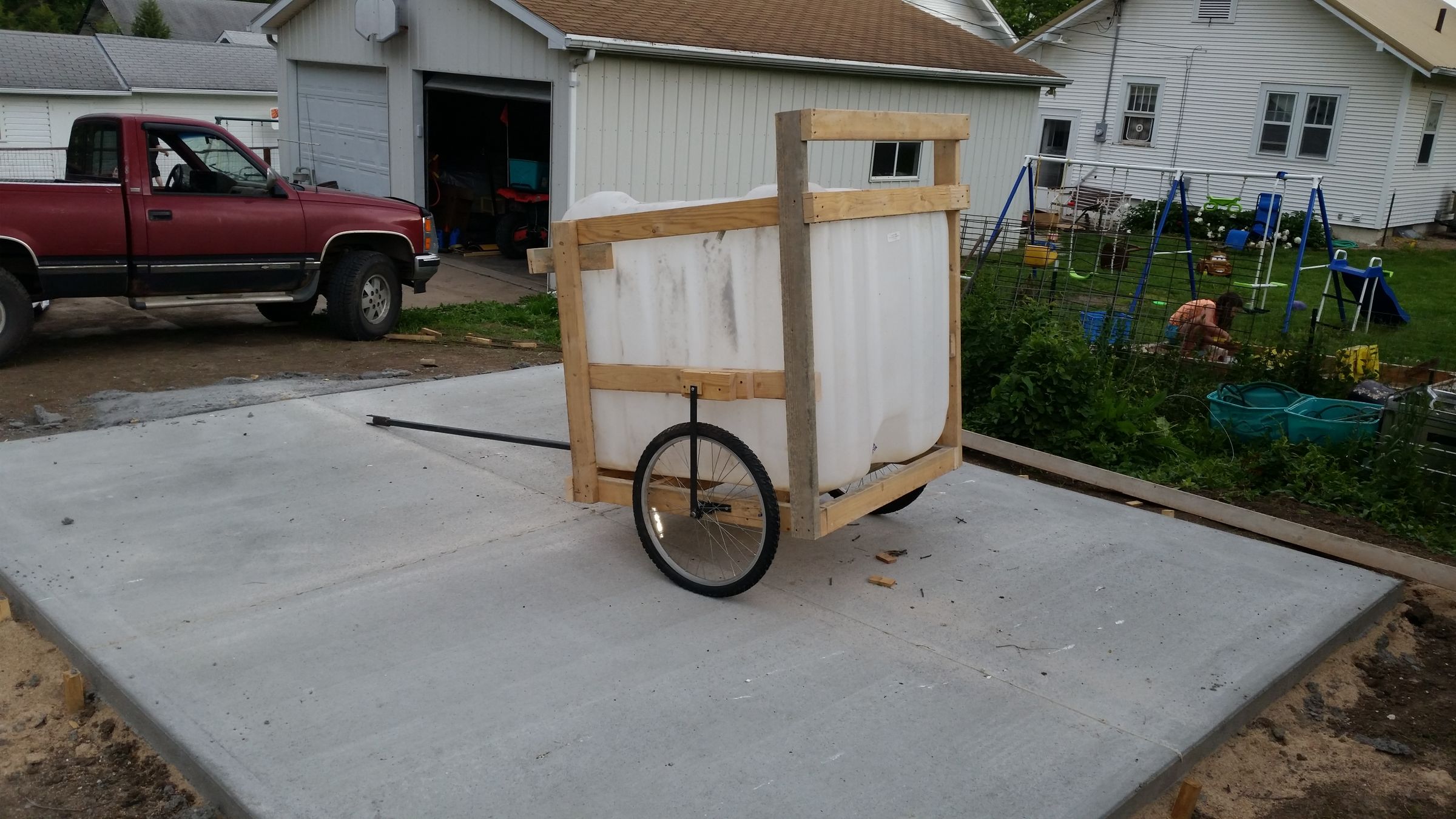 Grass Clipping Cart From Reclaimed Materials.