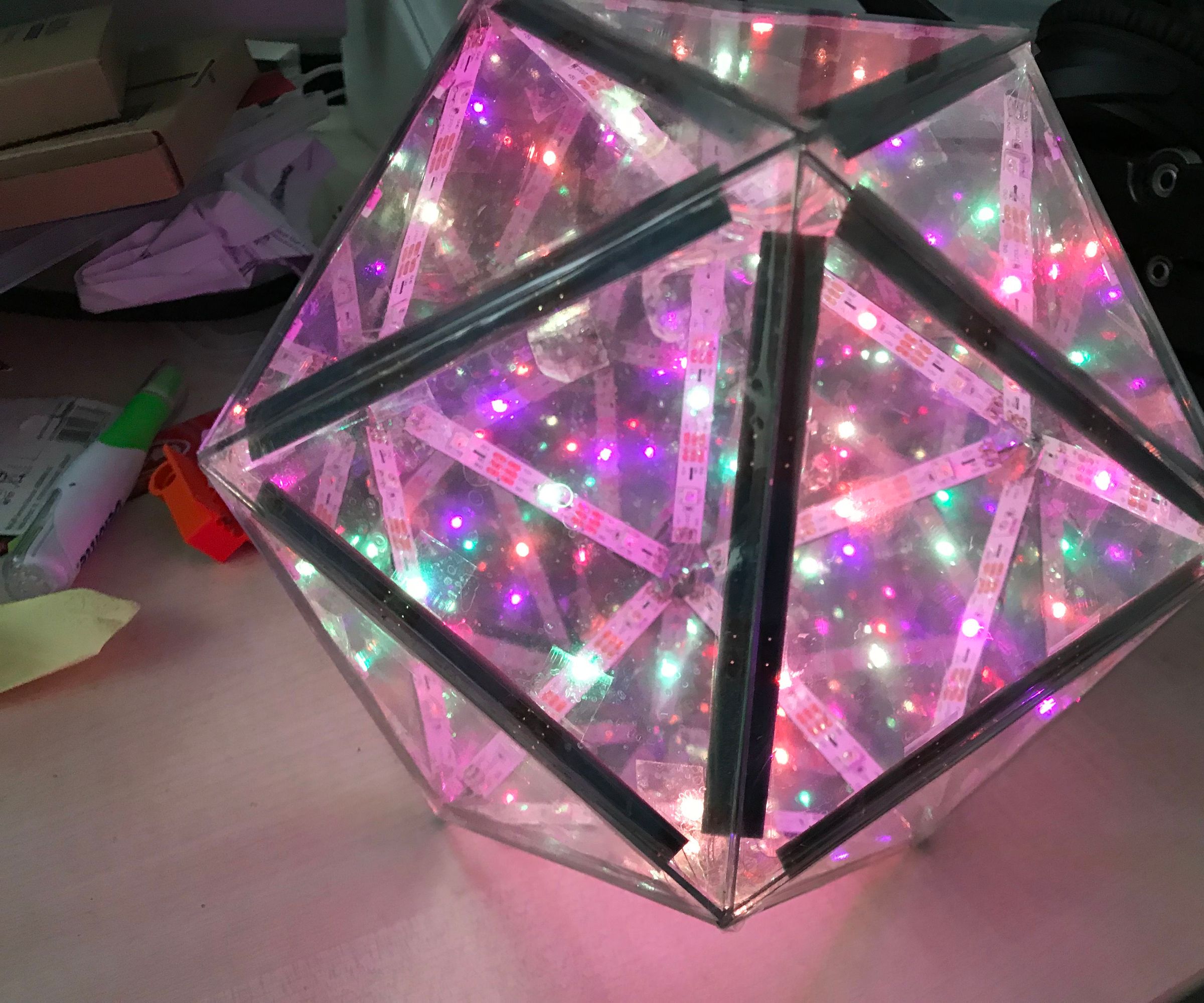 Endless Ikosahedron