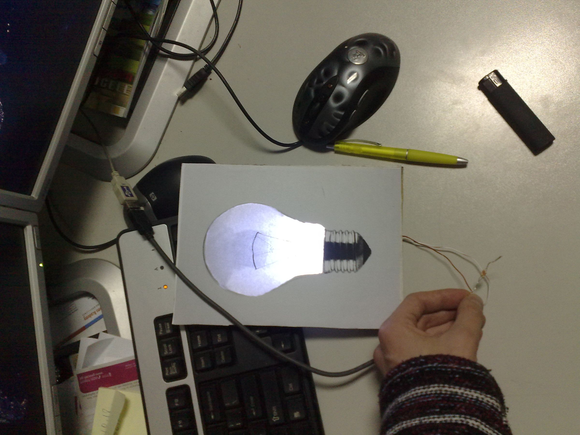 Carboard LED "Bulb"