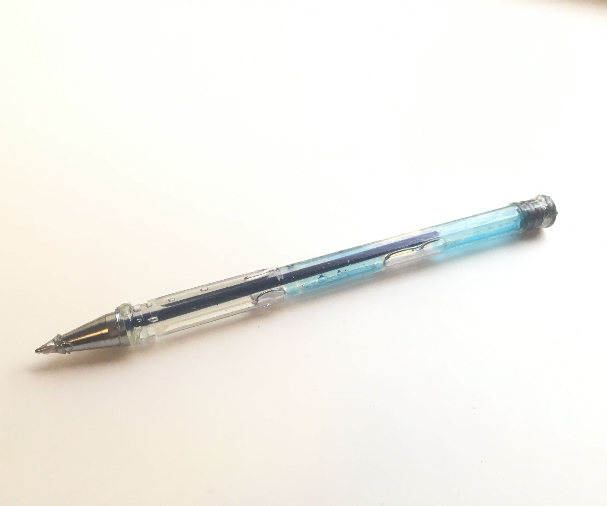 DIY Oil and Water Pen