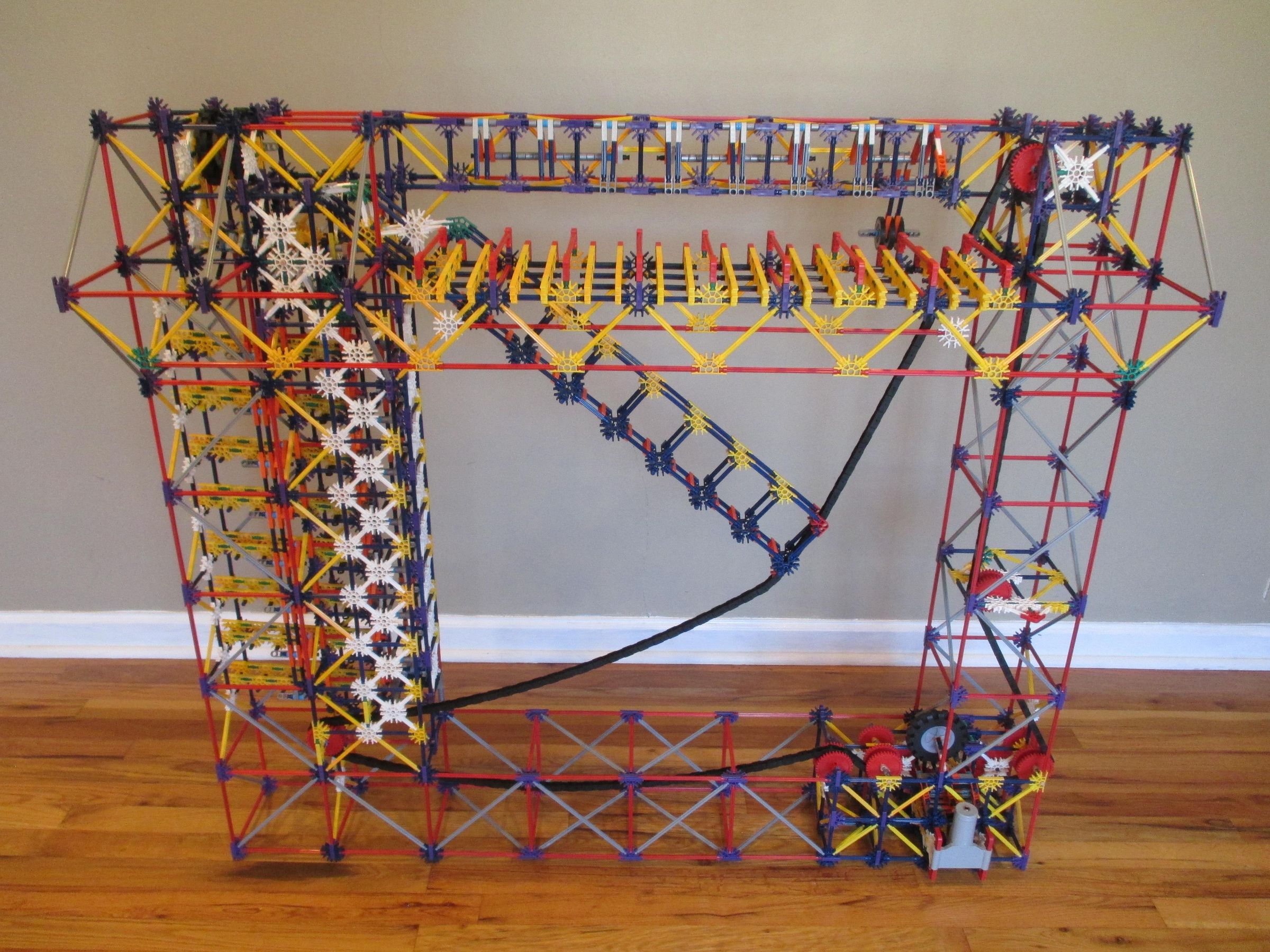 8-Ball Drawbridge Lift: a K'nex Ball Machine Lift