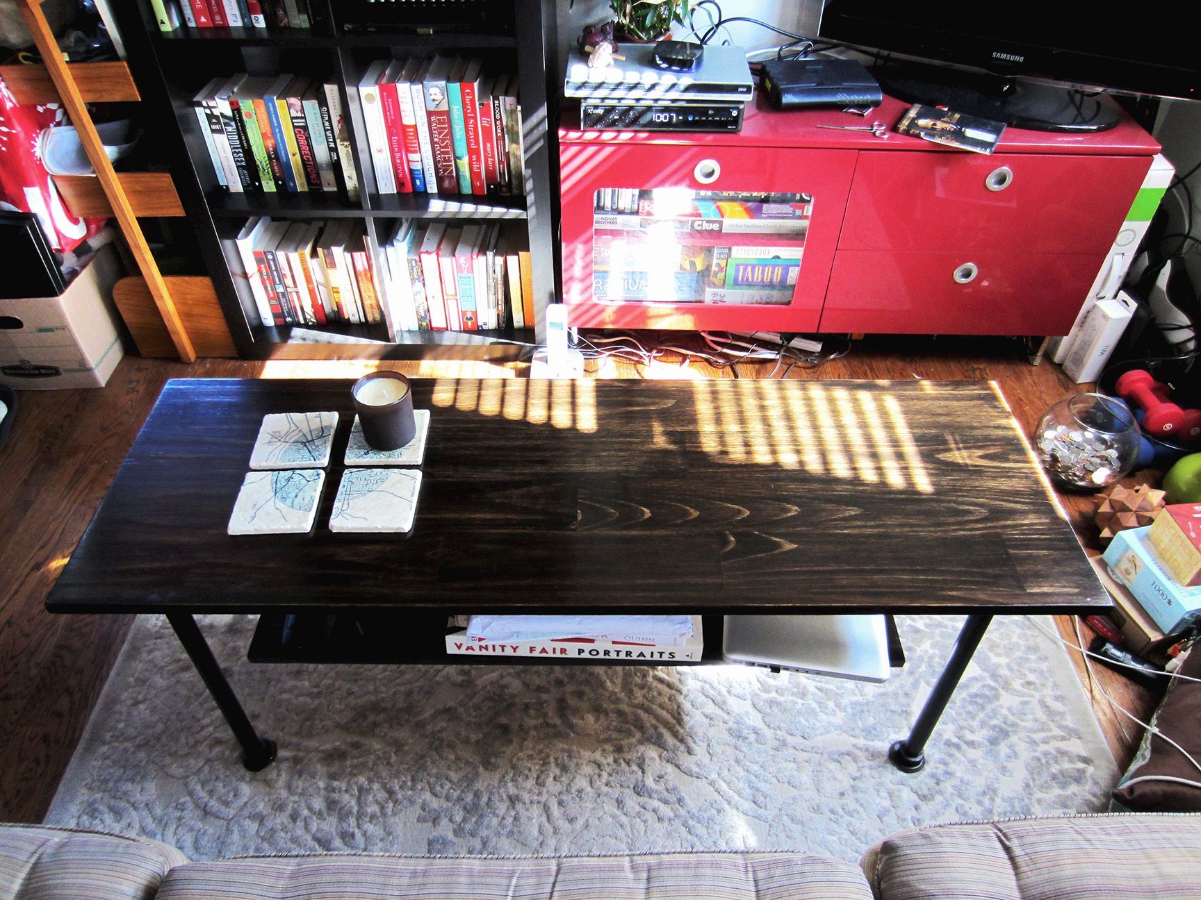 Industrial Style 2-tier Coffee Table W/iron Piping