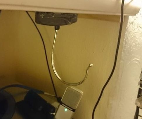 Simple Headphone Hook - Recycled
