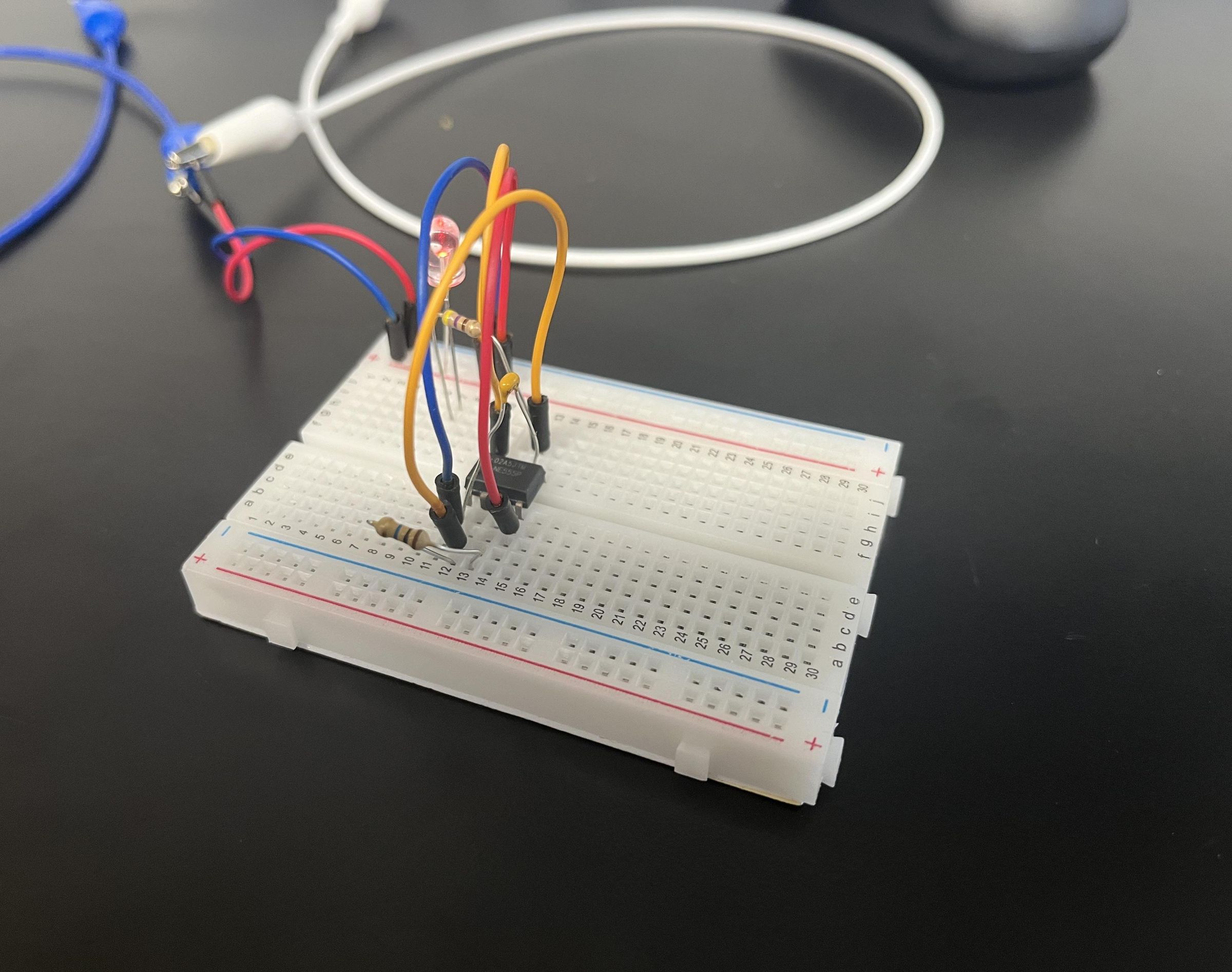 Understanding and Building an LED Flasher Circuit With a 555 Timer