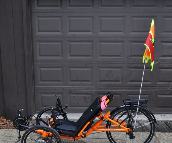 3D Print Your Own Bike Flag Illumination