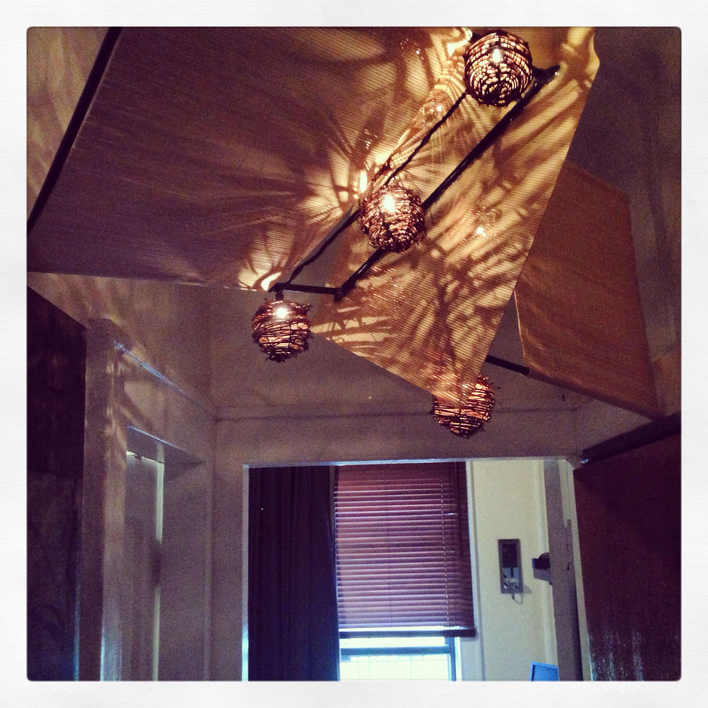 Placemat Chandelier
