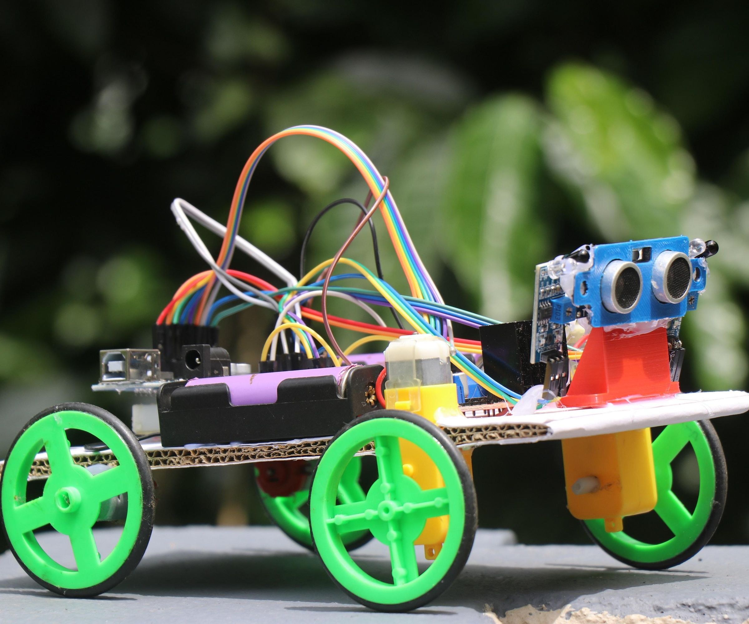 How to Make Human Following Robot at Home Using Arduino