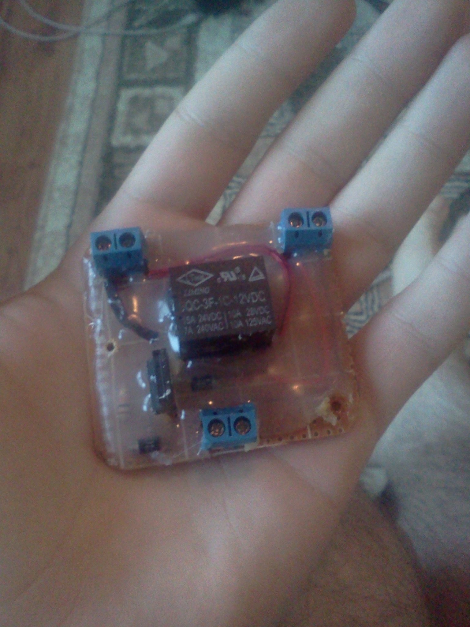 12VDC/220VAC Relay Module for Arduino (homemade)
