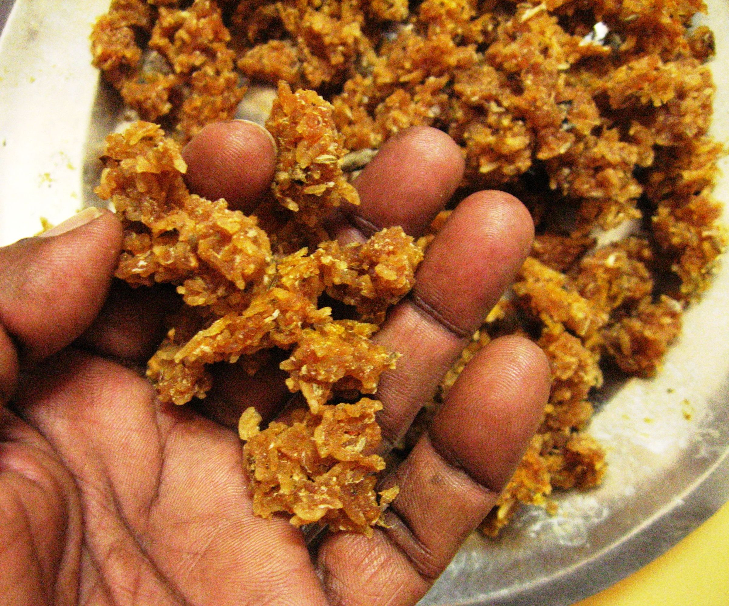 Rice Vadagam : Sun Dried Raw Crispies Made From Left Over Cooked Rice