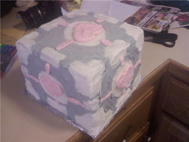 Making a Companion Cube Cake