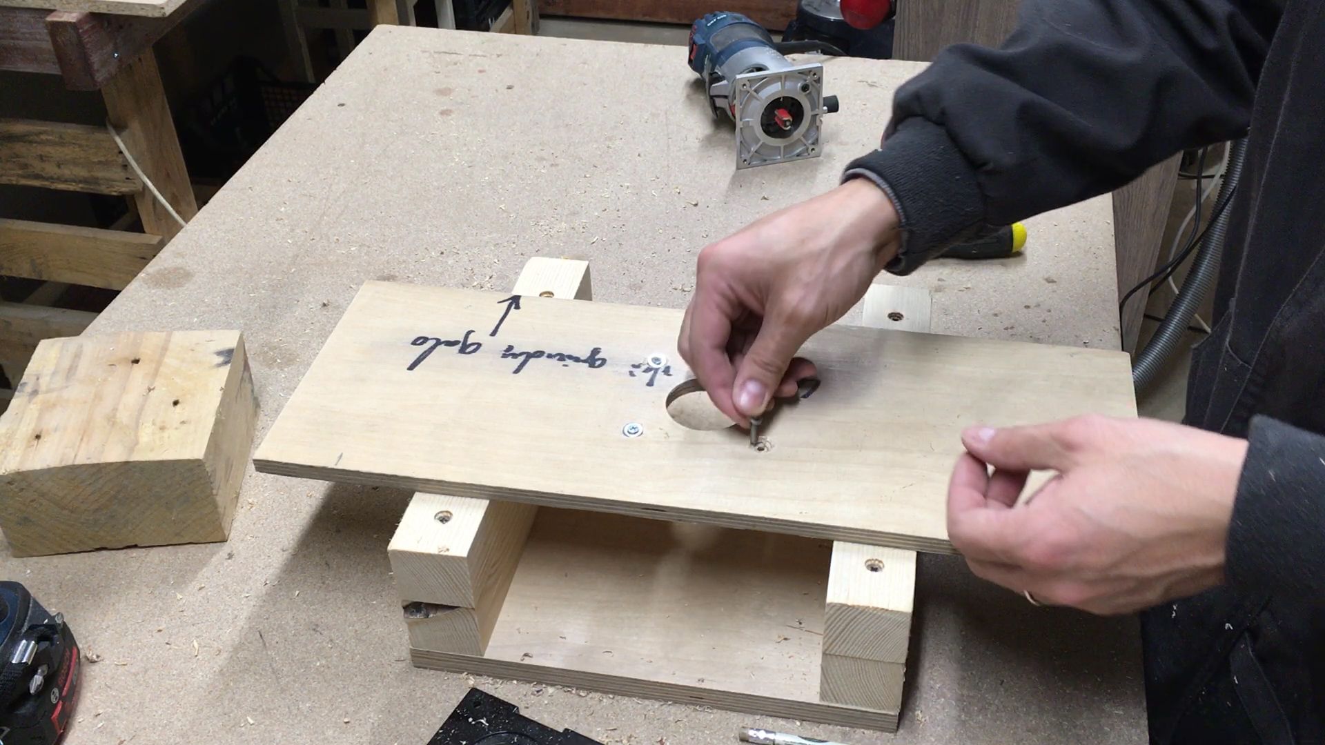 How to Make a Router Planer Jig for Wood Flattening 6 Steps (with