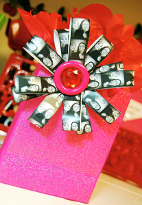 Photo Strip Bow