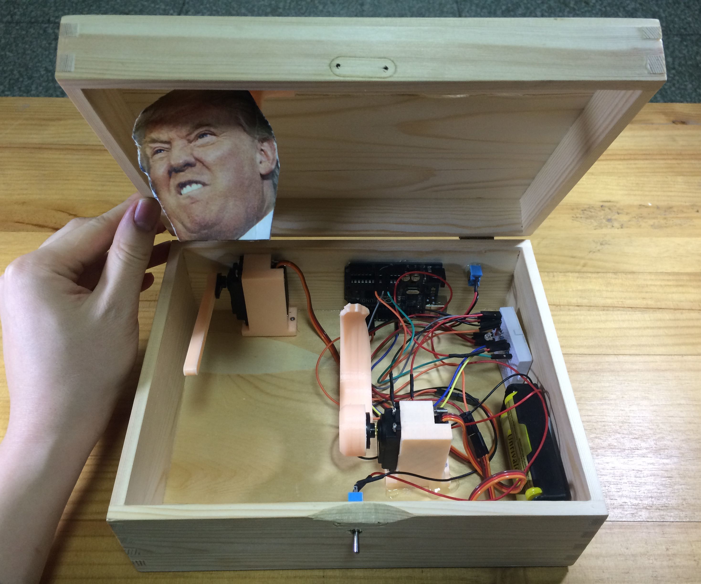 Trump Useless Box