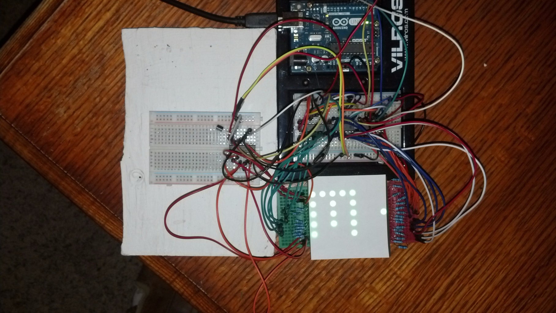 Arduino 8x8 RGB LED Matrix Controller With 4 Shift Registers and Temperature Sensor