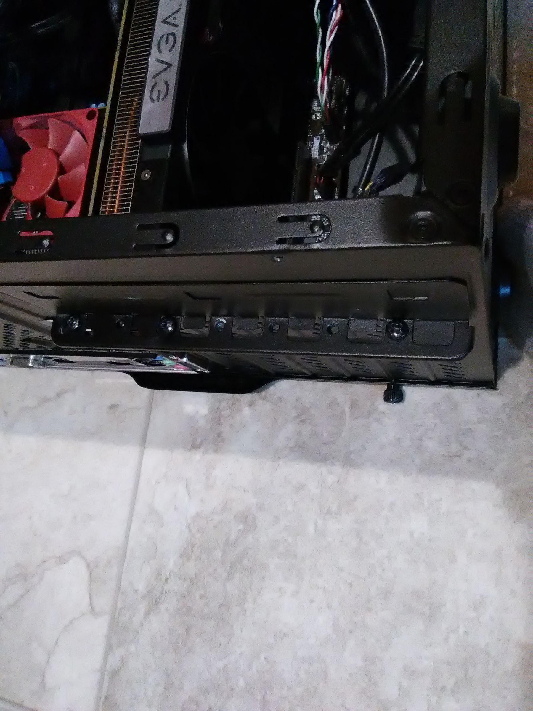 How to Replace a Graphics Card in Almost Any Computer 8 Steps