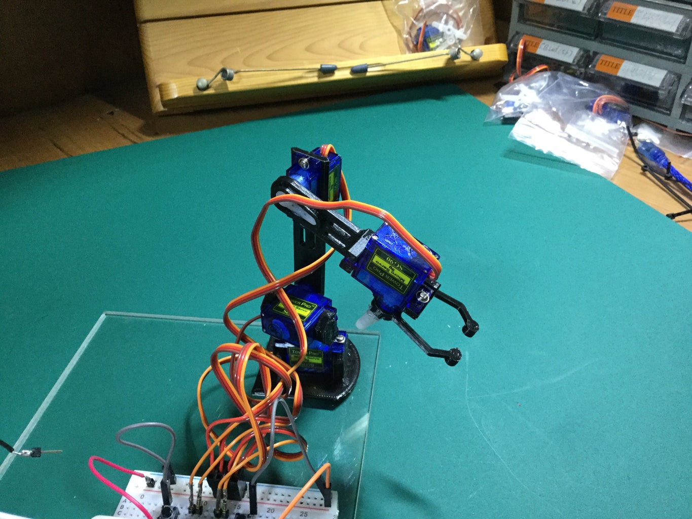 Arduino Servo Robot Arm Dummy Project