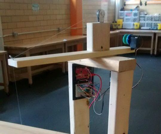 Roomba Crane