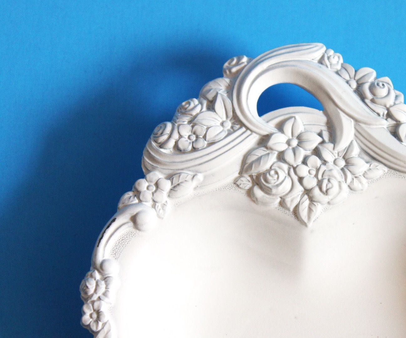 Refashioning Flea Market Finds - Rusted Metal to Modern White