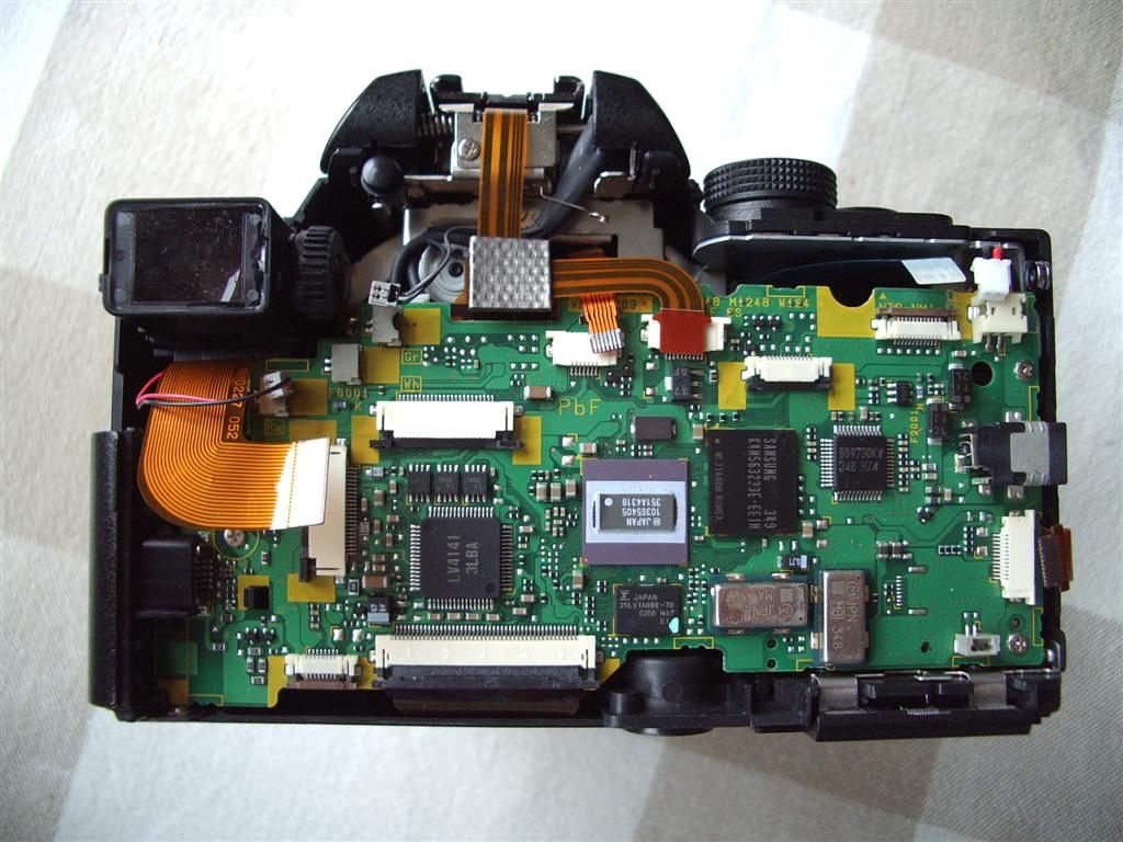 Repair a Broken Digicam Lens Mechanism (Panasonic FZ10) - a Failed