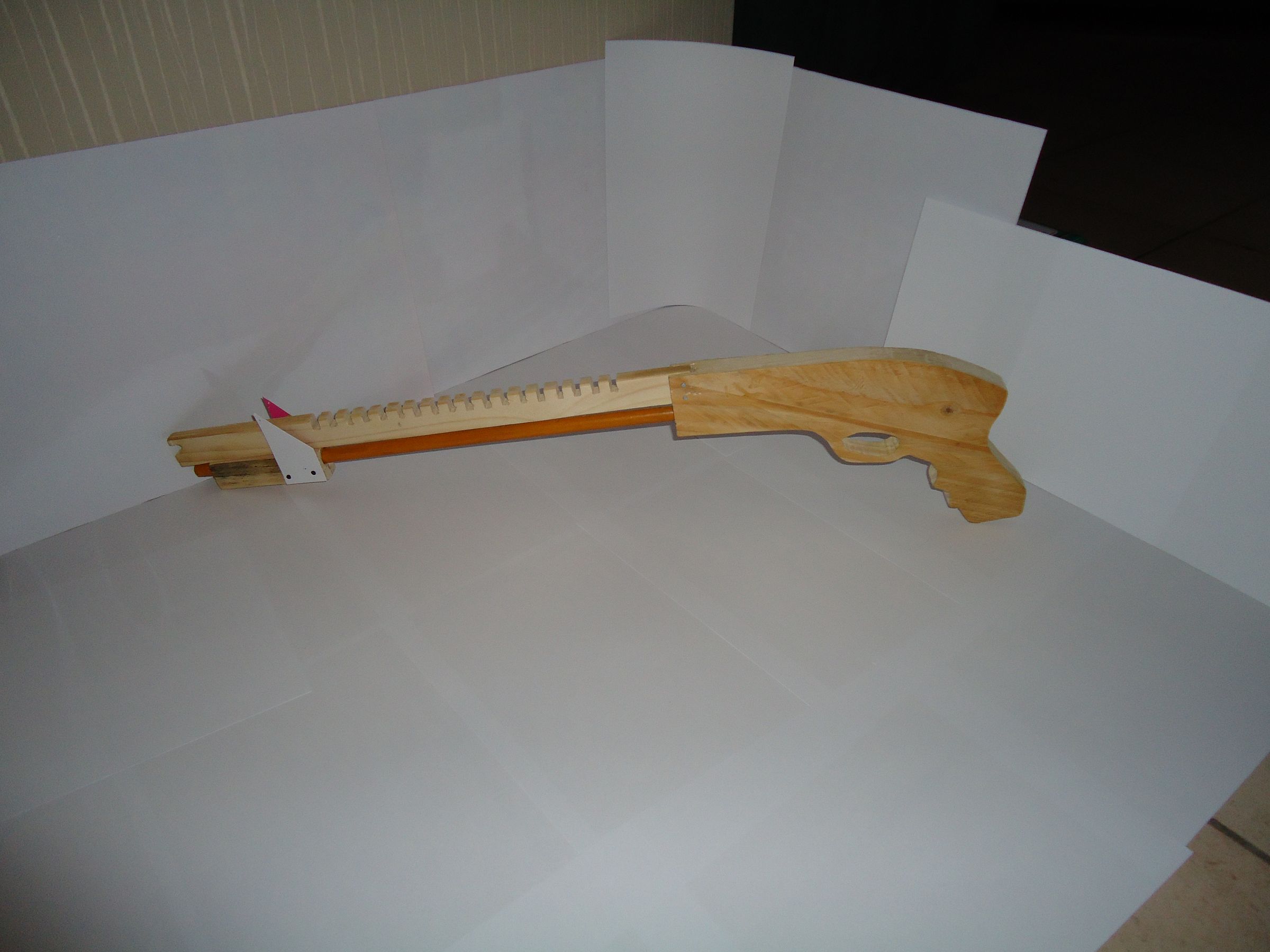 How to make a Rubberband shotgun (18 shots)